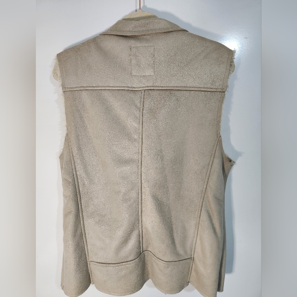 Sanctuary Tan Faux Suede Leather Vest with Zipper Details, Size Large - Picture 6 of 9